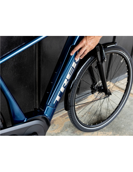 Trek District+ 8 T:L Azul,  pequeño desperfecto de pintura