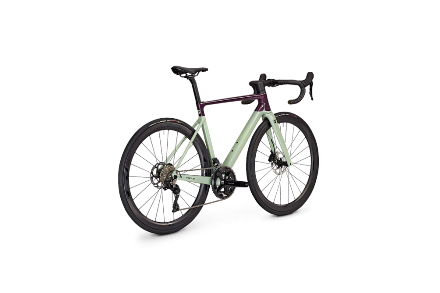 Focus Izalco Max 8.8 2024