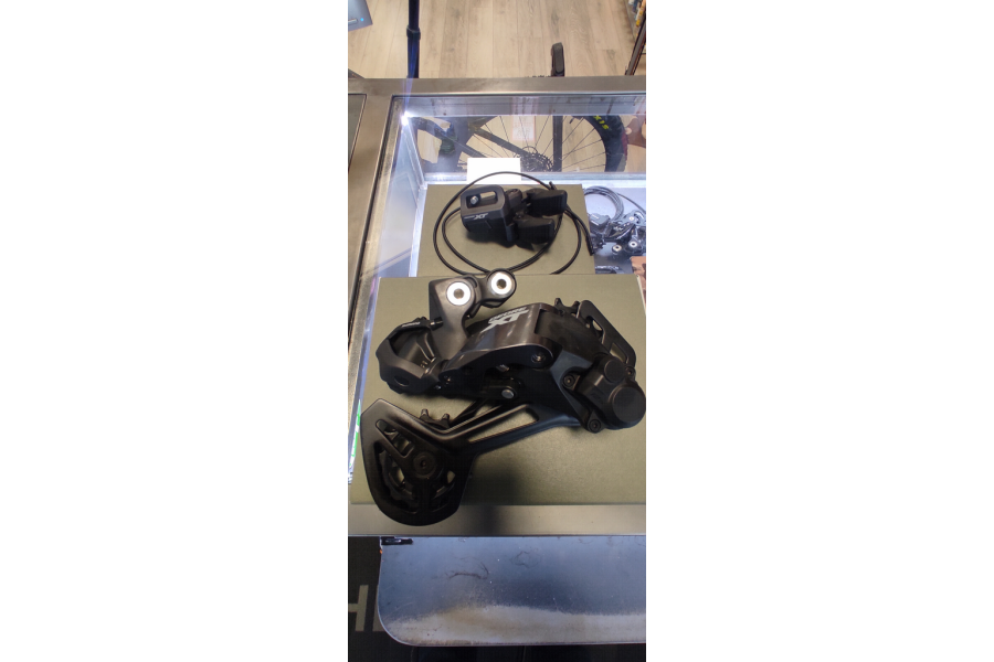 Conjunto Shimano XT M8150, Optimizado para...